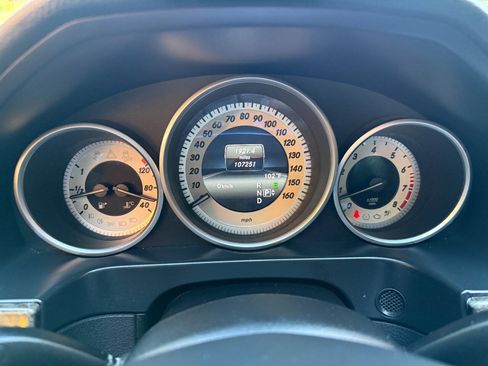 Used 2016 Mercedes-Benz E 350 Sedan image 25