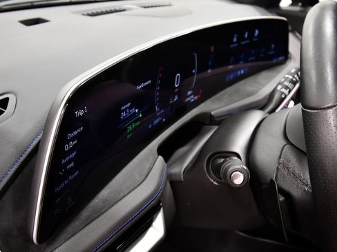 Used 2024 Cadillac XT4 Sport image 23