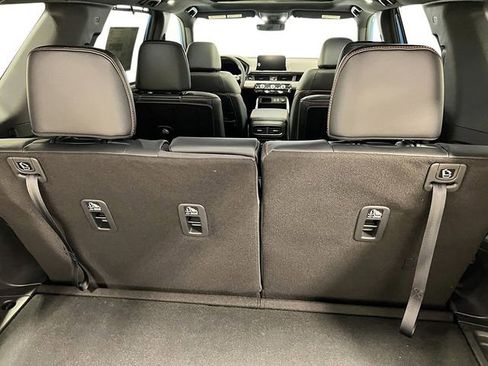 New 2025 Honda Pilot TrailSport image 32