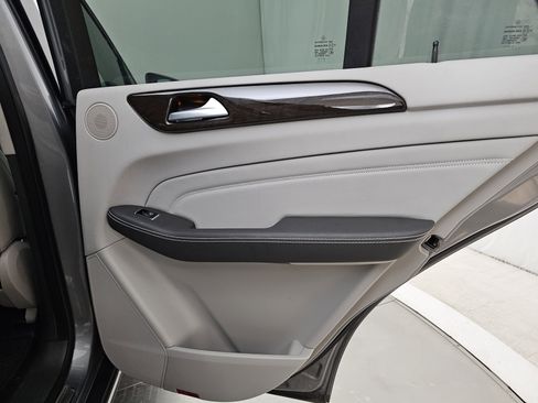 Used 2015 Mercedes-Benz ML 350 4MATIC image 26