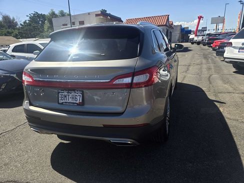 Used 2016 Lincoln MKX Reserve w/ Climate Package AWD/4WD image 10