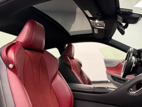 Used 2018 Lexus LC 500 Coupe w/ Sport Package RWD image 37