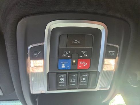 Used 2021 RAM 3500 Limited AWD/4WD image 11