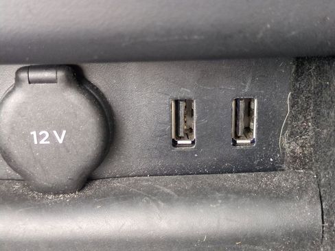 Used 2017 Tesla Model S 75D image 22