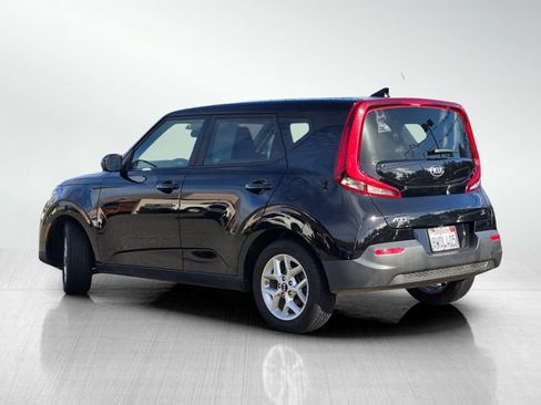 Used 2021 Kia Soul S image 6
