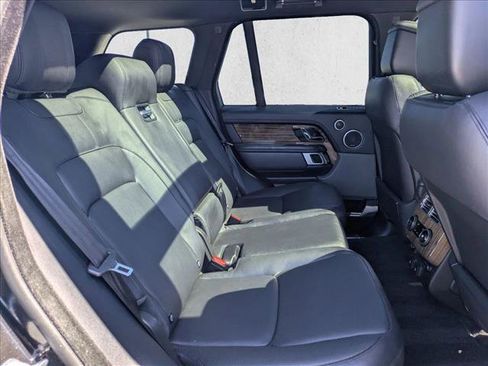 Used 2018 Land Rover Range Rover HSE AWD/4WD image 22