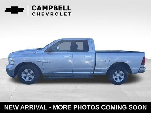 Used 2018 RAM 1500 Classic SLT RWD image 2