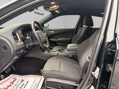 Used 2020 Dodge Charger SXT w/ Blacktop Package