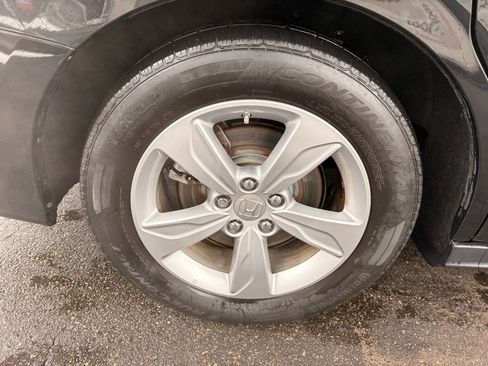 Used 2018 Honda Odyssey EX-L image 46