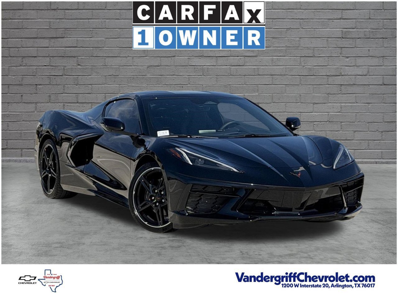 Used 2024 Chevrolet Corvette Stingray Coupe w/ 1LT RWD image 1
