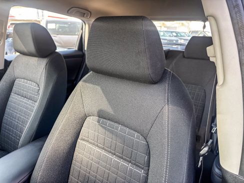 Certified 2024 Honda HR-V LX image 24
