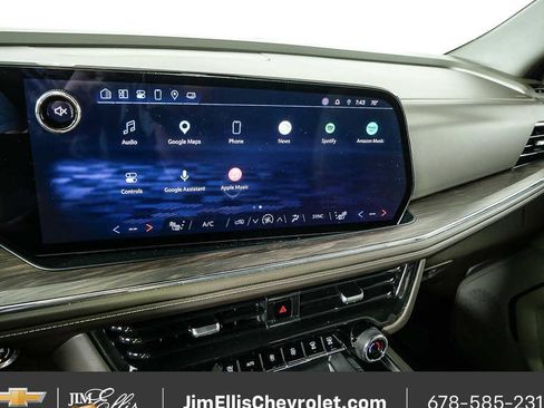 Certified 2025 Chevrolet Tahoe LT AWD/4WD image 13