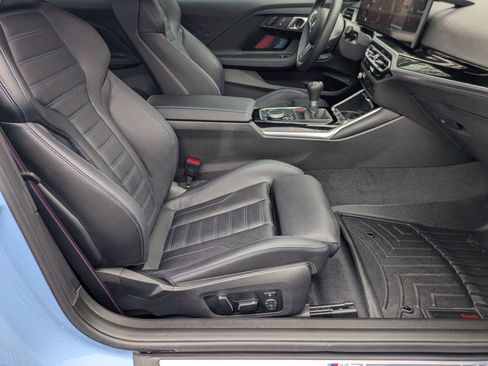 Used 2024 BMW M2 w/ Lighting Package image 31