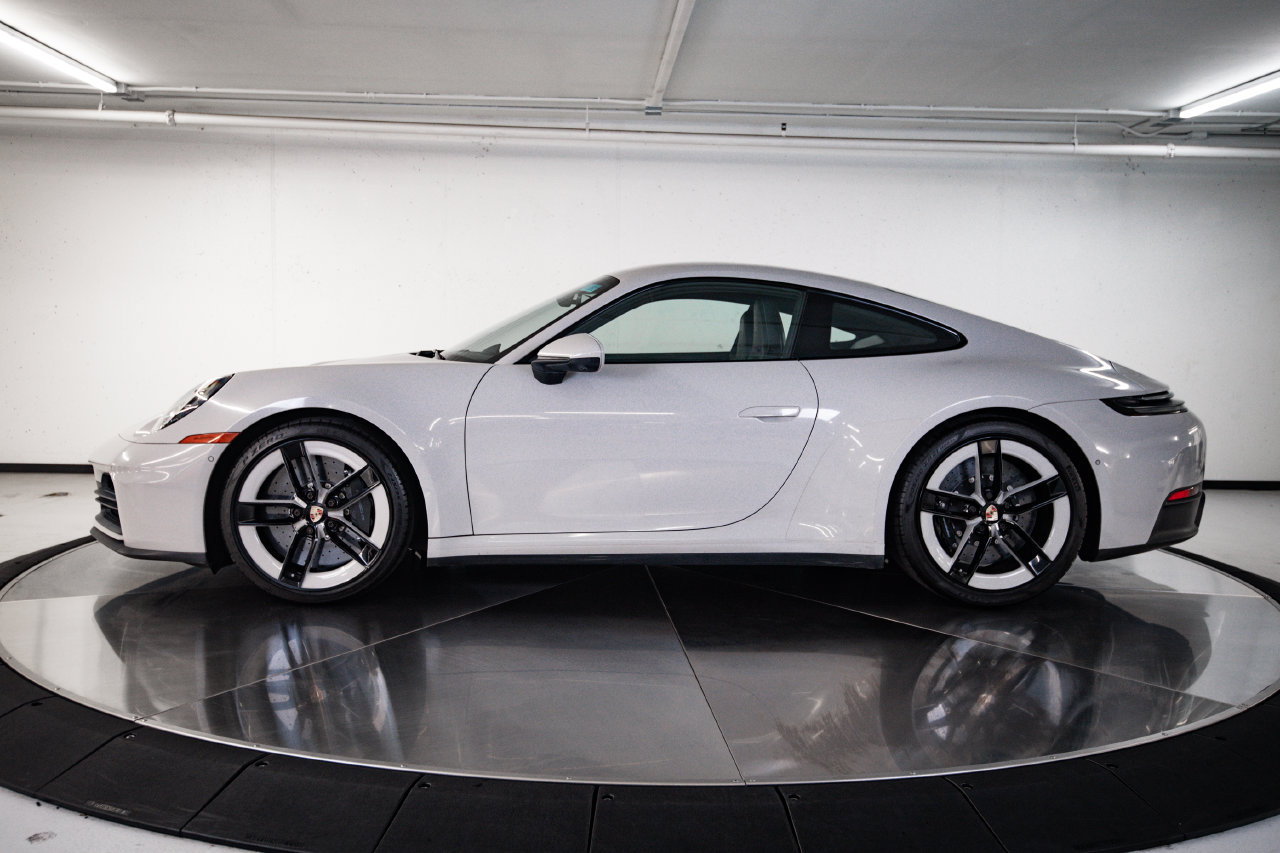 Certified 2025 Porsche 911 Carrera S RWD image 2