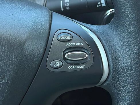 Used 2020 Nissan Pathfinder S FWD image 21