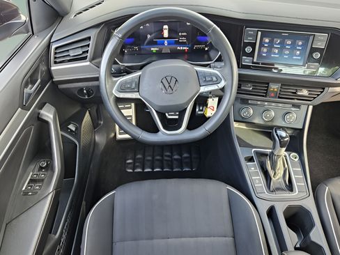 Used 2023 Volkswagen Jetta Sport FWD image 10