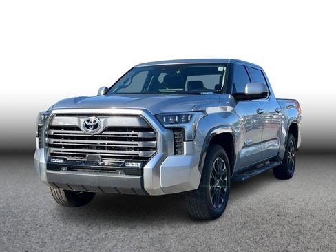 Used 2022 Toyota Tundra Limited image 1