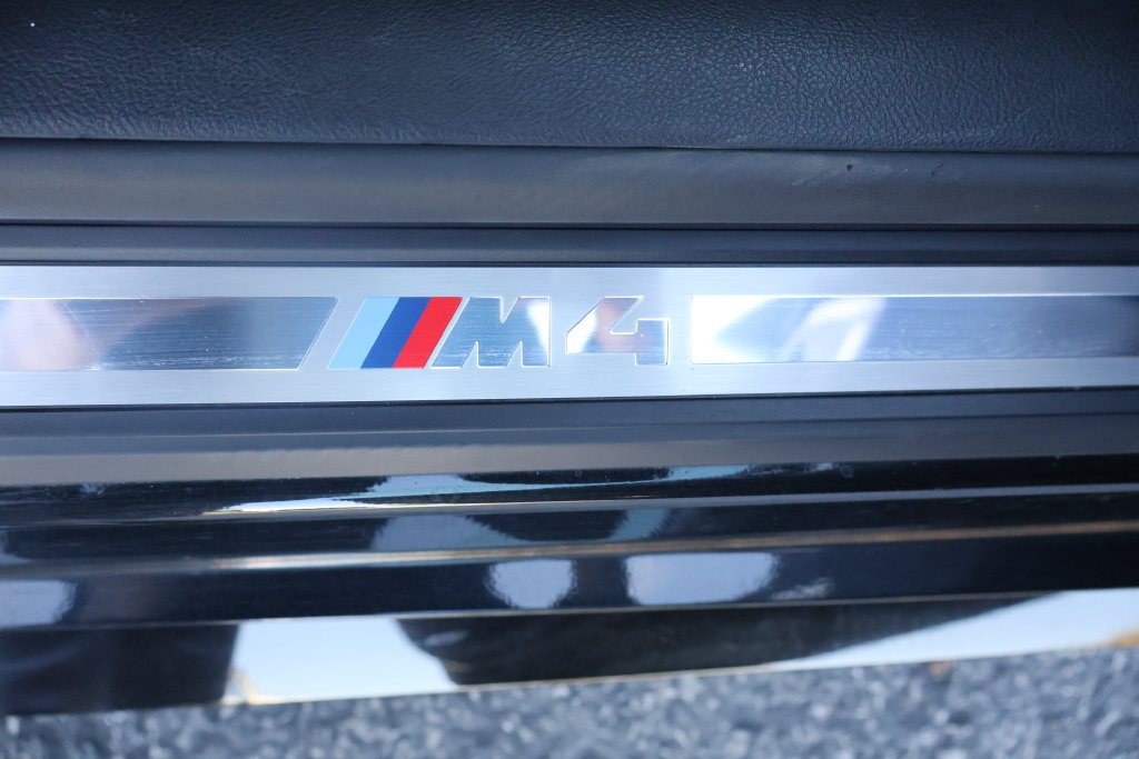 Used 2021 BMW M4 Coupe w/ Executive Package RWD image 13