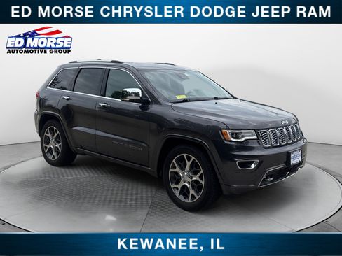 Used 2019 Jeep Grand Cherokee Overland AWD/4WD image 7
