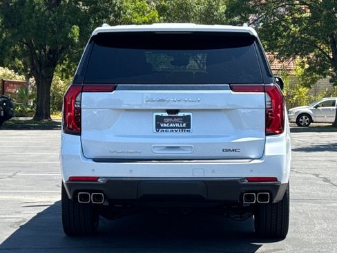 New 2026 GMC Yukon XL Denali Ultimate w/ LPO, Get Active Package AWD/4WD image 6