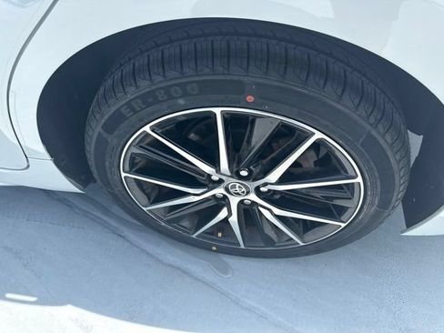 Used 2024 Toyota Camry SE FWD image 21