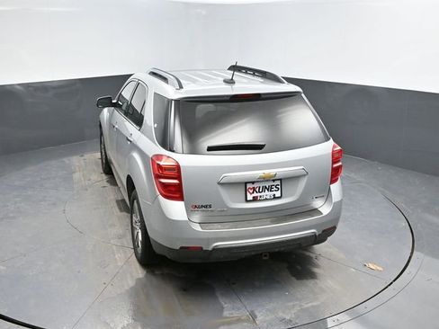 Used 2017 Chevrolet Equinox Premier w/ Enhanced Convenience Package image 32