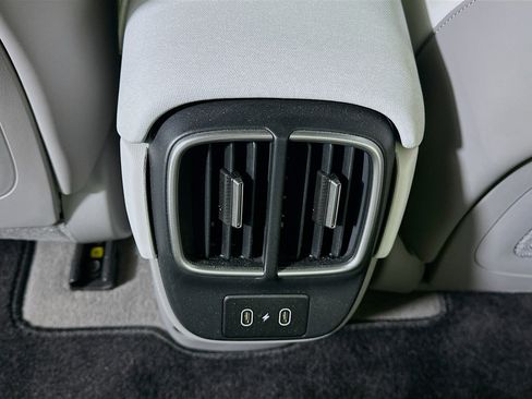 Used 2023 Hyundai Ioniq 6 SEL image 27