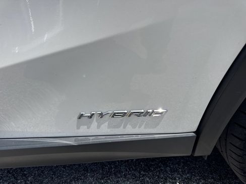 Used 2020 Lexus UX 250h w/ Premium Package AWD/4WD image 20