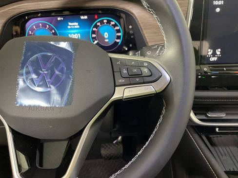 New 2026 Volkswagen Atlas SEL image 14