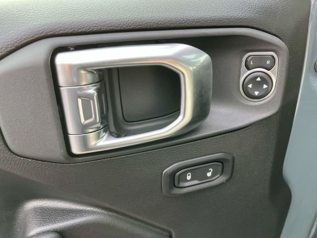 New 2026 Jeep Gladiator Sport AWD/4WD image 19