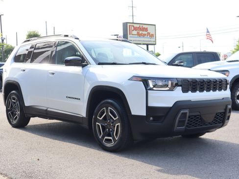Used 2026 Jeep Cherokee Limited AWD/4WD image 5