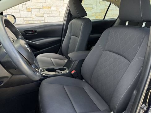Used 2023 Toyota Corolla LE FWD image 24