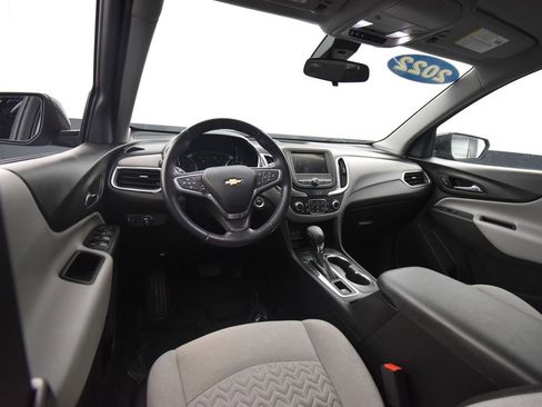 Used 2022 Chevrolet Equinox LT image 11