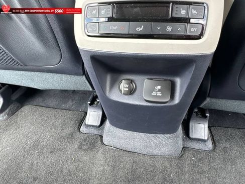 Used 2024 Hyundai Palisade Calligraphy FWD image 23
