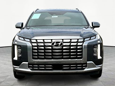 Used 2023 Hyundai Palisade Calligraphy AWD/4WD image 2