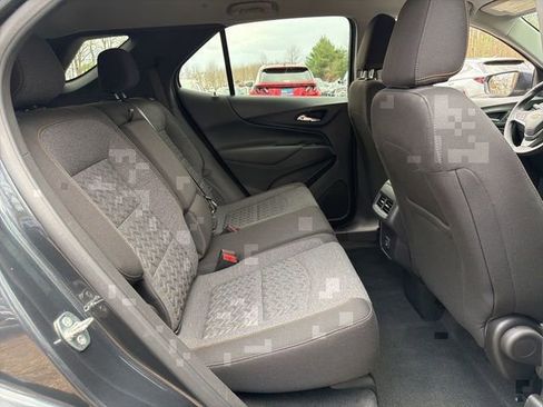 Used 2023 Chevrolet Equinox LT image 11