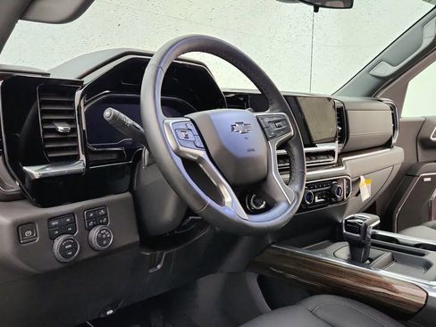 Used 2024 Chevrolet Silverado 1500 RST image 24