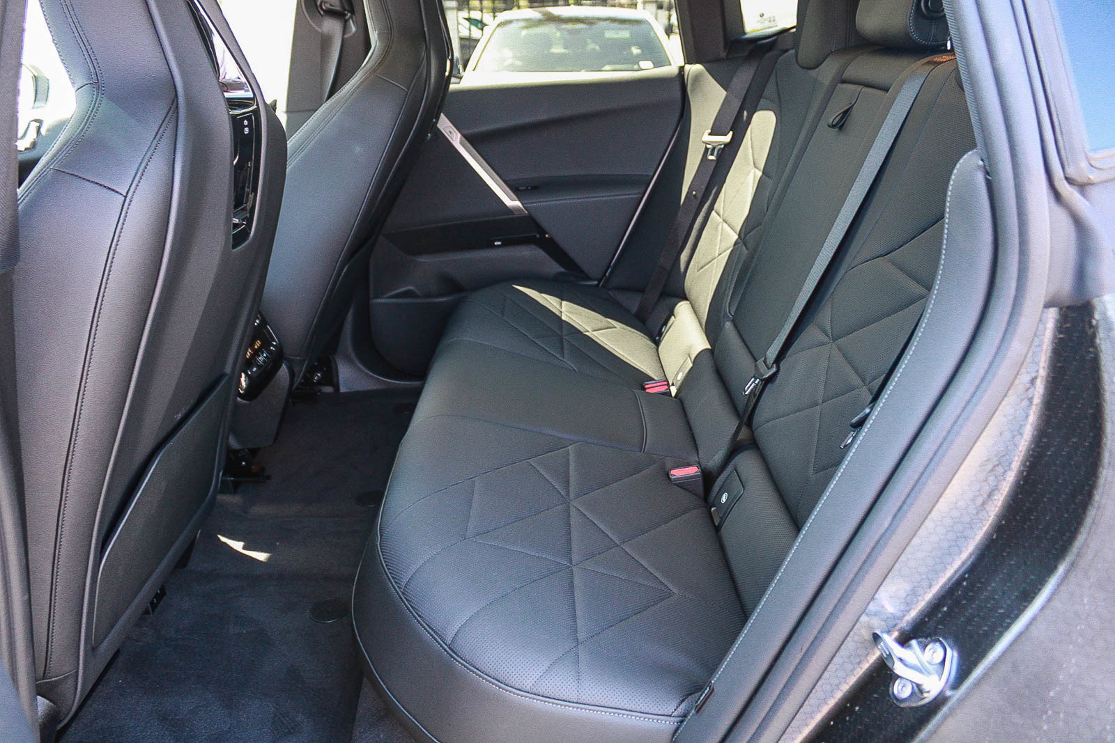 Certified 2026 BMW iX xDrive45 AWD/4WD image 18