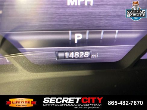 Used 2025 RAM 1500 Big Horn AWD/4WD image 18