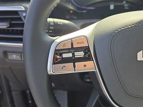 New 2025 Kia Telluride EX image 36