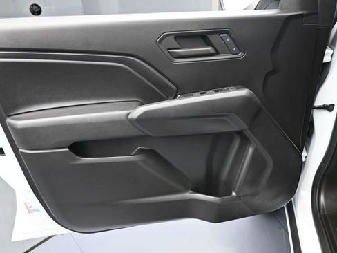 Used 2024 Chevrolet Colorado Trail Boss image 12