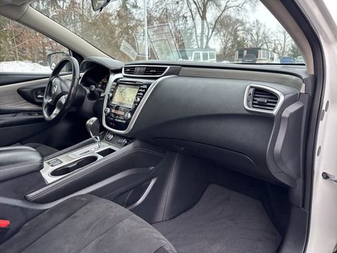 Used 2018 Nissan Murano SV image 26
