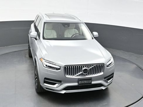Used 2025 Volvo XC90 T8 Plus w/ Protection Package AWD/4WD image 33