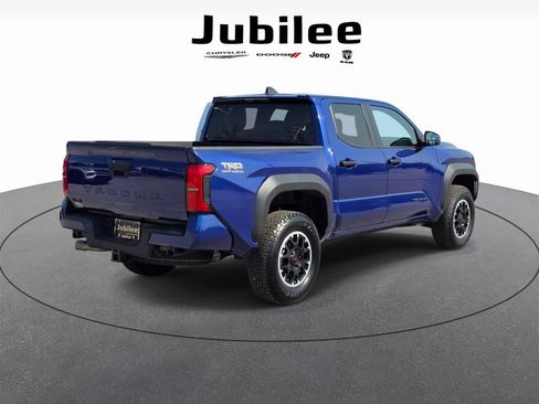 Used 2024 Toyota Tacoma TRD Off-Road AWD/4WD image 5