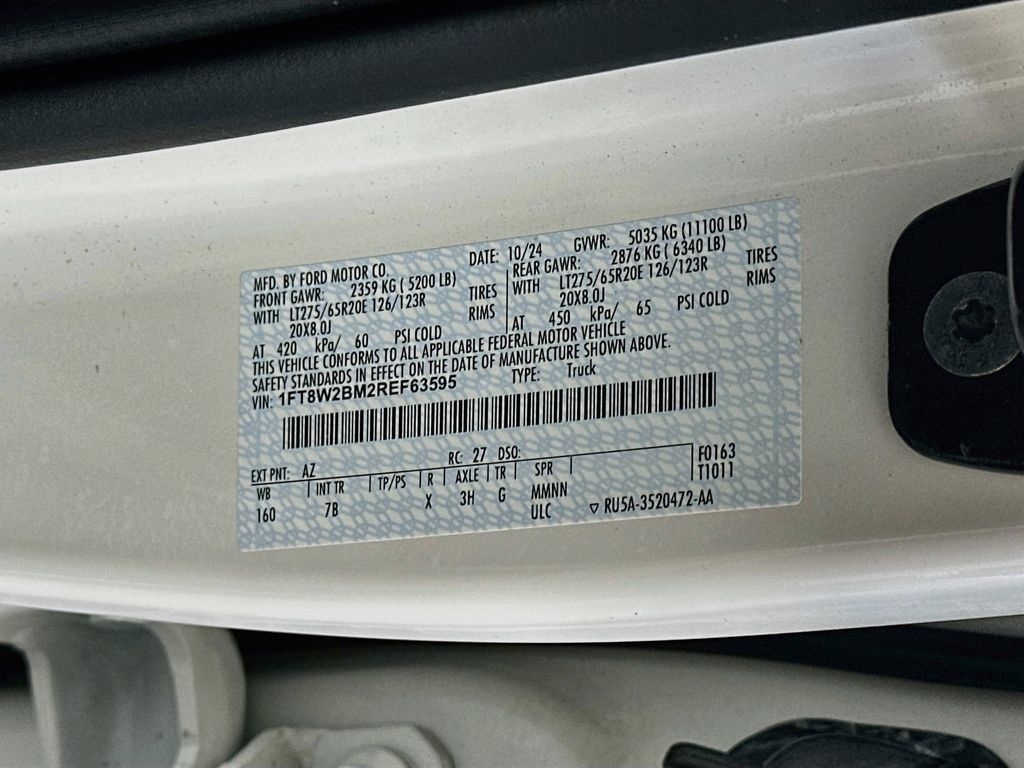 Used 2024 Ford F250 Platinum AWD/4WD image 37