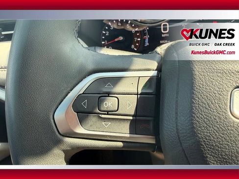 Used 2025 Jeep Compass Limited AWD/4WD image 14