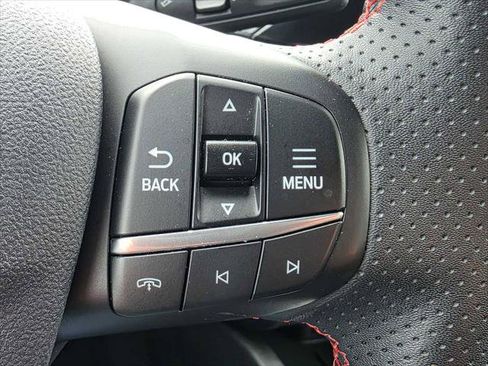 Used 2024 Ford Escape ST-Line AWD/4WD image 31