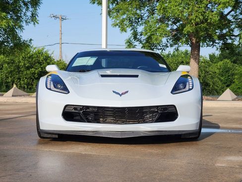 Used 2018 Chevrolet Corvette Grand Sport RWD image 2