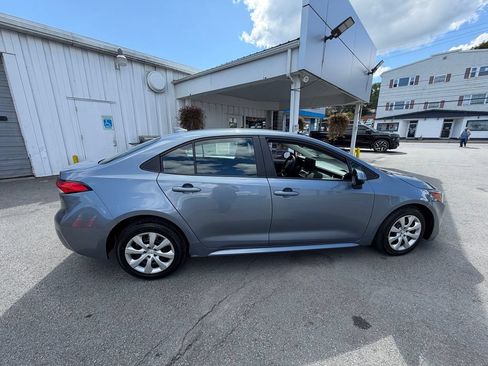 Used 2024 Toyota Corolla LE FWD image 6