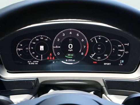 Certified 2026 Porsche Cayenne E-Hybrid Coupe AWD/4WD image 28